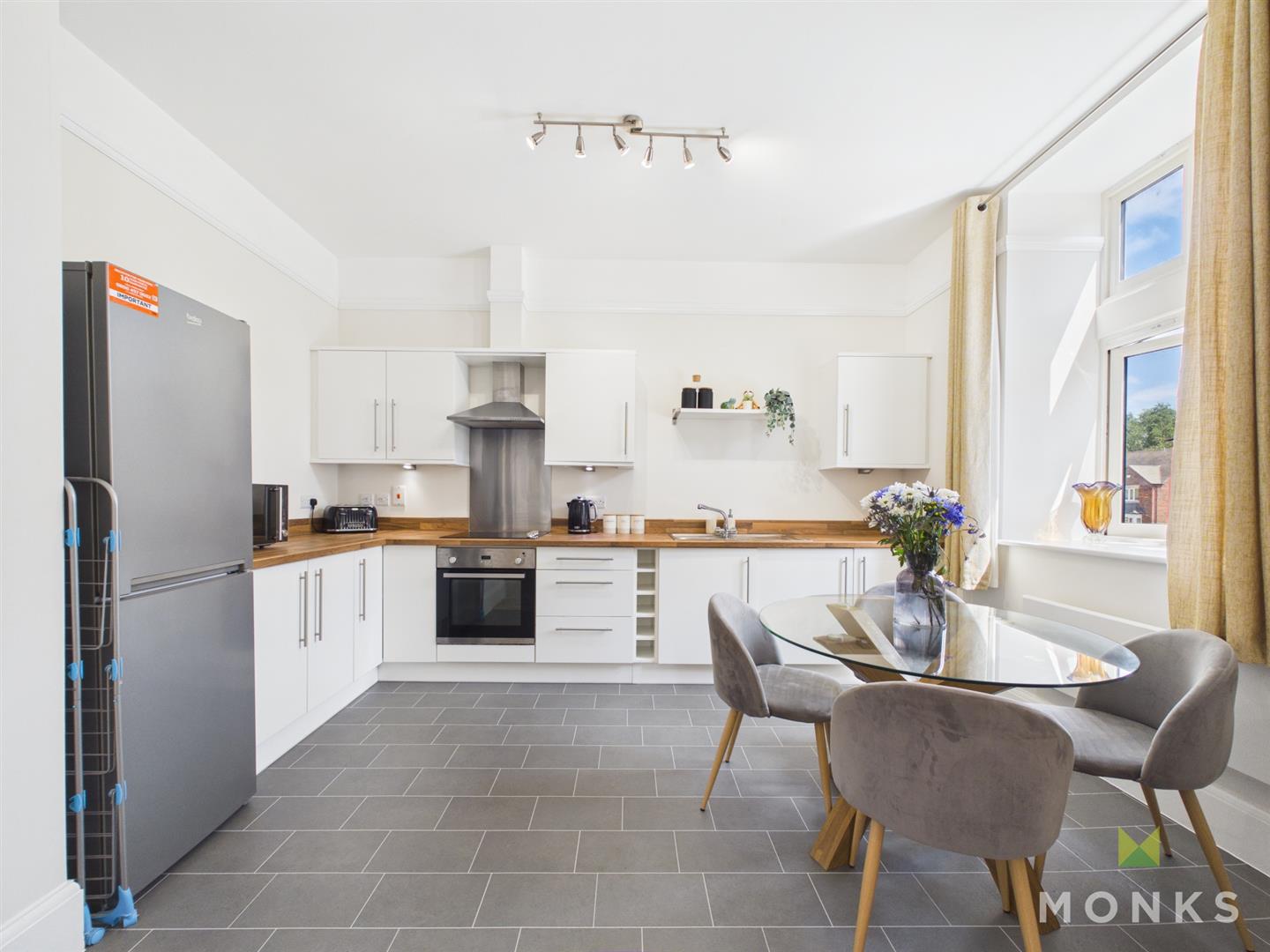 43 The Furlongs, Shrewsbury, SY3 5FU For Sale